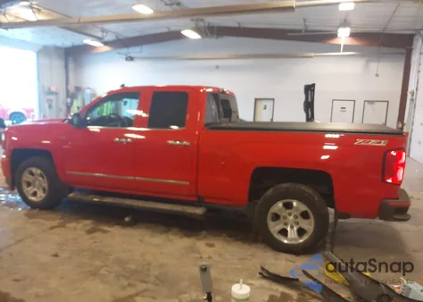 2015 Chevrolet Silverado 1500 1Lt z USA, uszkodzony, nr VIN 3GCUKREC8FG404008